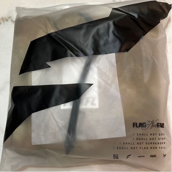 Flag Nor Fail NWT Wear & Tear Collection Knockout Pullover Hoodie Unisex Size Sm - Picture 3 of 6